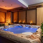 Bozena Jacuzzi & Sauna 住宿加早餐酒店 扎科帕内
