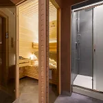 Bozena Jacuzzi & Sauna 扎科帕内