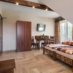 Bozena Jacuzzi & Sauna 住宿加早餐酒店 扎科帕内