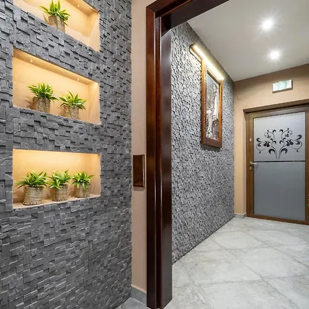 Bozena Jacuzzi & Sauna