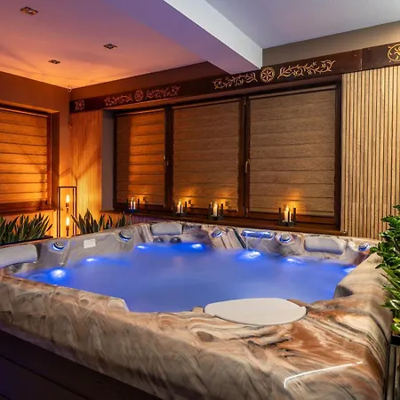 Bozena Jacuzzi & Sauna ベッド・アンド・ブレックファスト ザコパネ