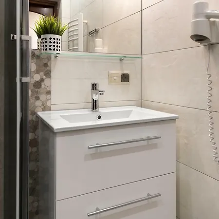 Bed & Breakfast Bozena Jacuzzi & Sauna *