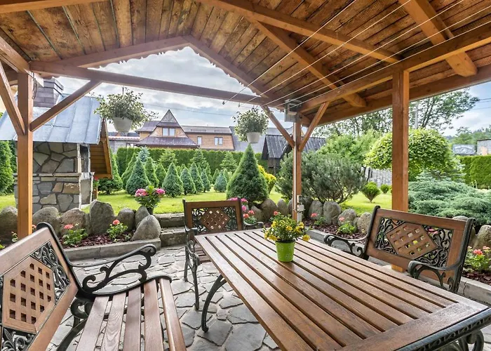 Bozena Jacuzzi & Sauna 3*