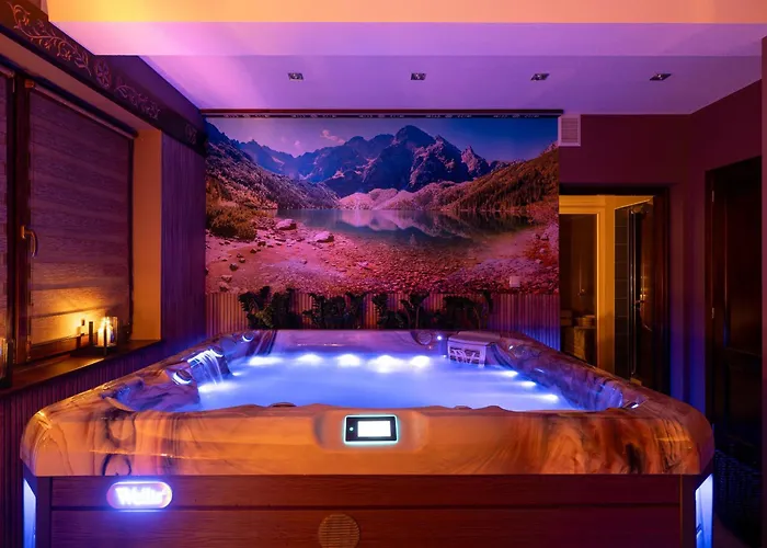 Bozena Jacuzzi & Sauna 住宿加早餐酒店 3*