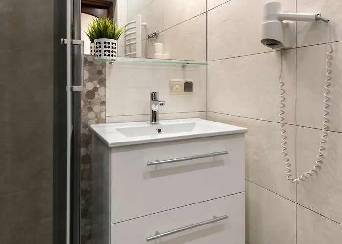 住宿加早餐酒店 Bozena Jacuzzi & Sauna 3*